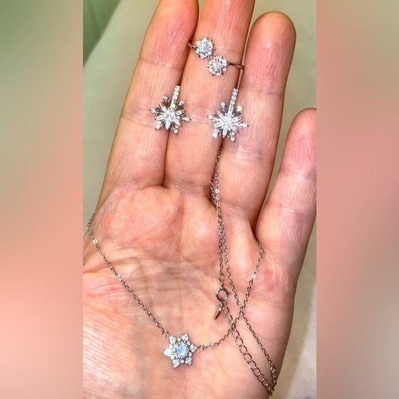 925 Sterling Silver Jewelry - 925 Silver Snowflakes ❄️ Set. Perfect as a new year gift 🎁!